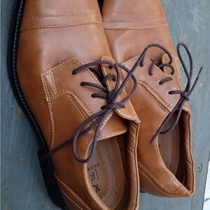 Men's Tan Leather Dress Shoes